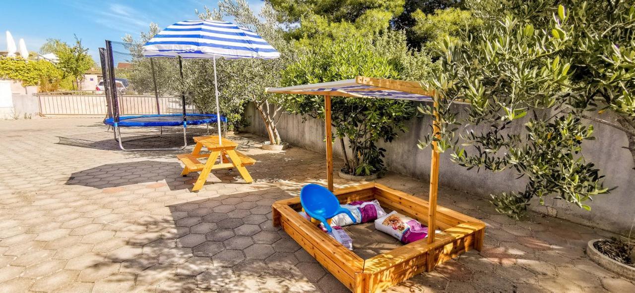 Apartment Jerry With Private Pool ミルナ エクステリア 写真
